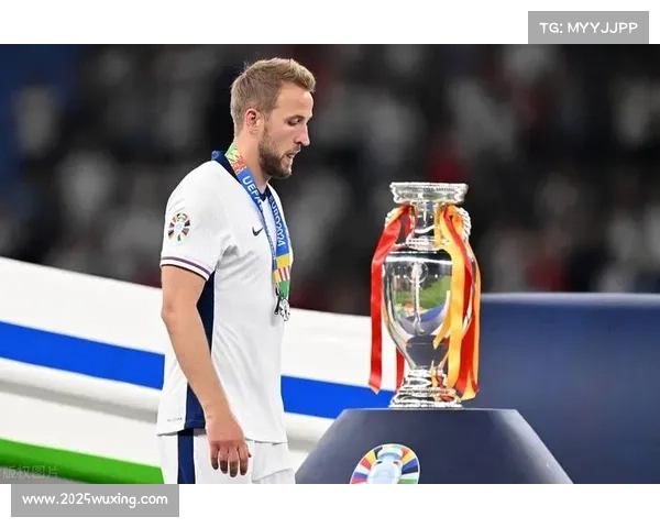 凯恩德甲14场18球领跑射手榜,点球命中率100%创五大联赛纪录 凯恩德甲14场18球领跑射手榜,点球命中率100%创五大联赛纪录